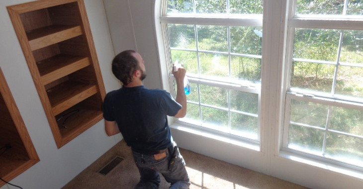 cleaning_interior_window